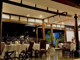 Amazing Kuta Hotel 2*